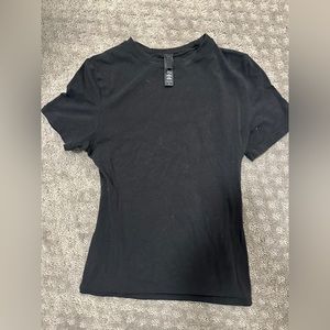 SKIMS baby t-shirt